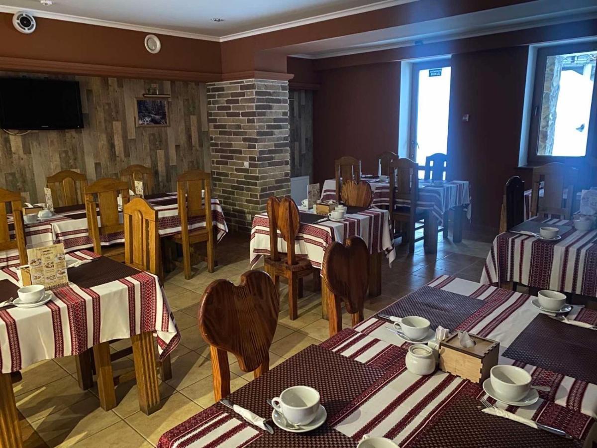 Karpatski Dzherela Jaremtsje Buitenkant foto